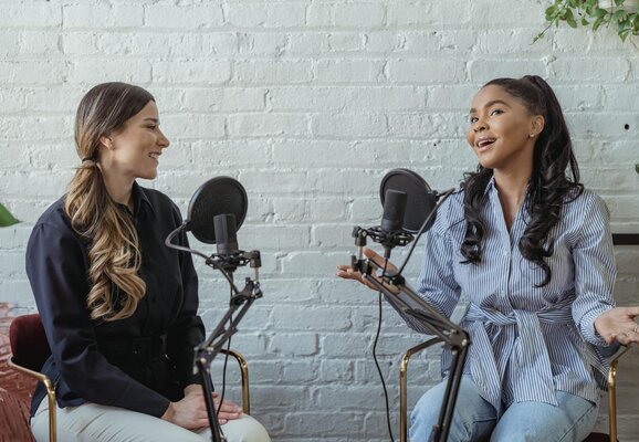 Les consonnes explosives : le français se mettrait-il à souffler<small class="fine d-inline"> </small>?